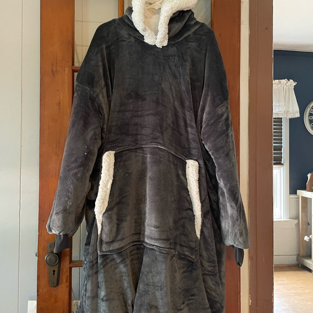 Cozy Oversized Hoodie Blanket